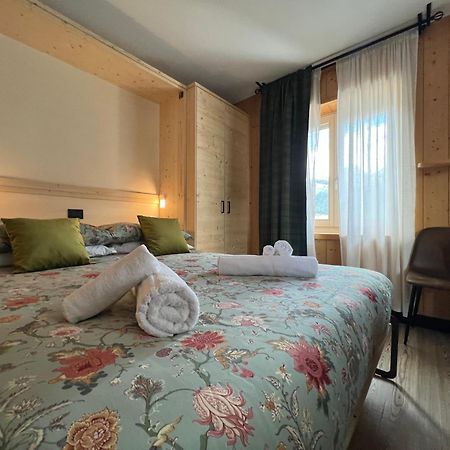 Il Pettirosso - Casa Vacanze Бормио Екстериор снимка